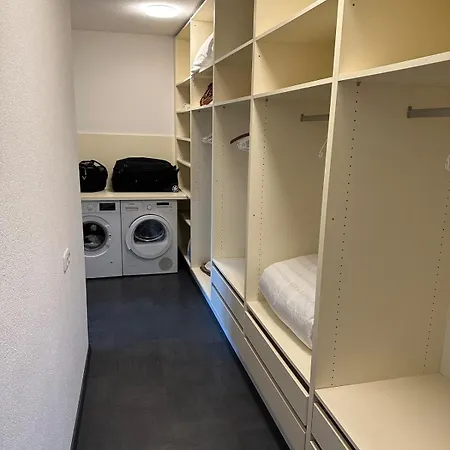 Home アパート